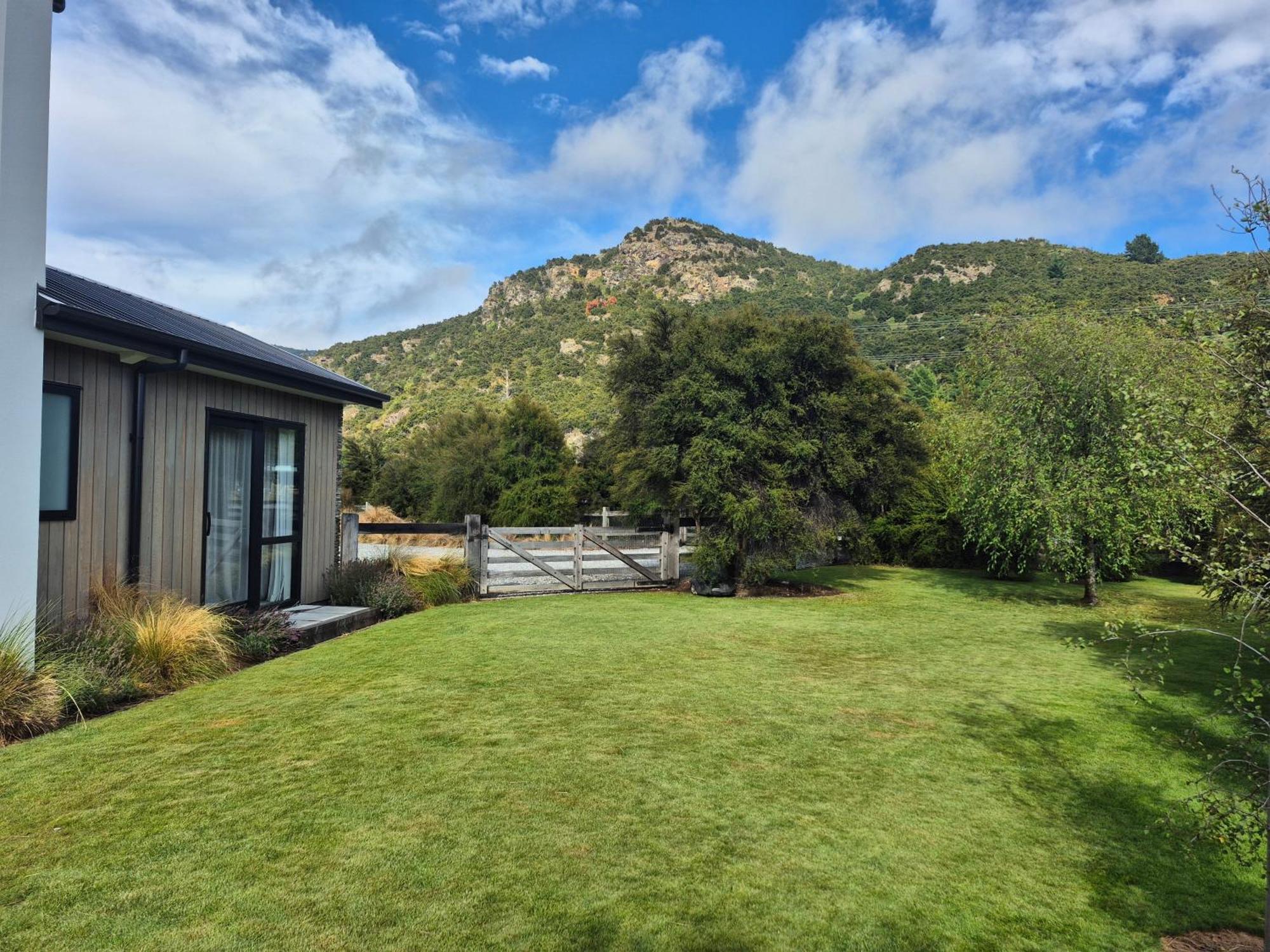 Valleyview Wanaka Exterior photo